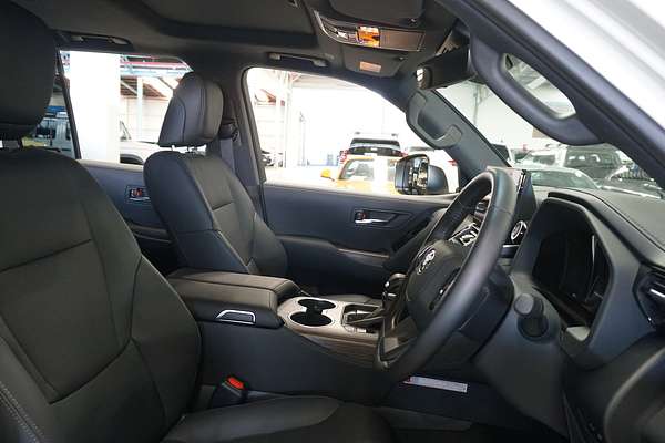 2025 Toyota Landcruiser VX FJA300R