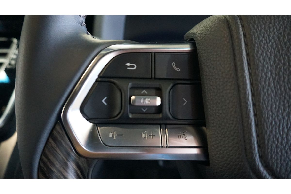 2025 Toyota Landcruiser VX FJA300R