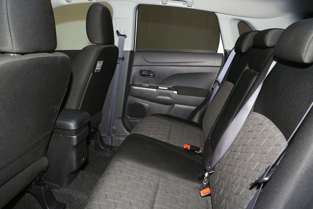 2024 Mitsubishi ASX LS XD