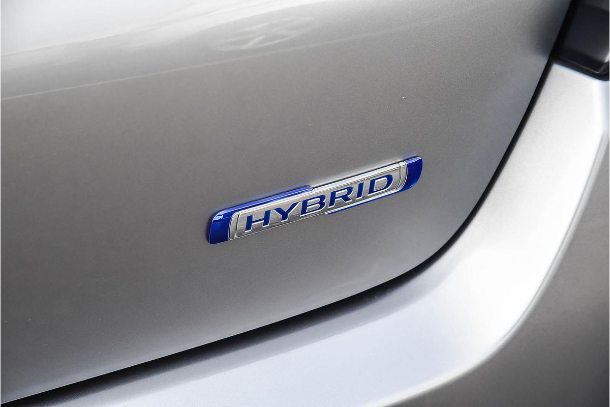 2025 Suzuki Swift Hybrid UZ
