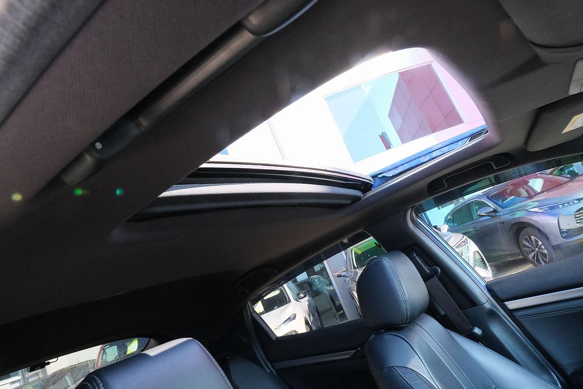 2018 Honda Civic VTi-LX 10th Gen