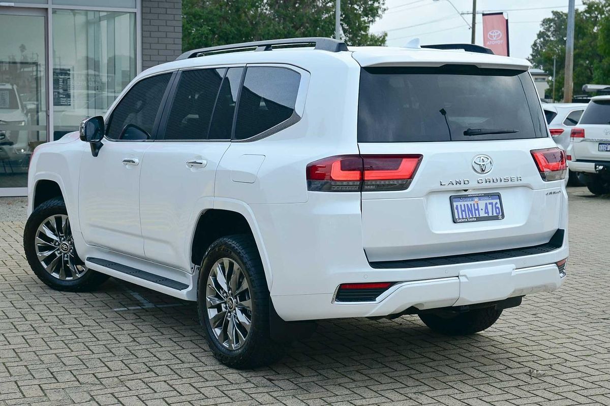 2022 Toyota Landcruiser Sahara ZX FJA300R