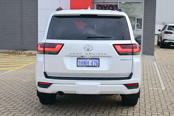 2022 Toyota Landcruiser Sahara ZX FJA300R