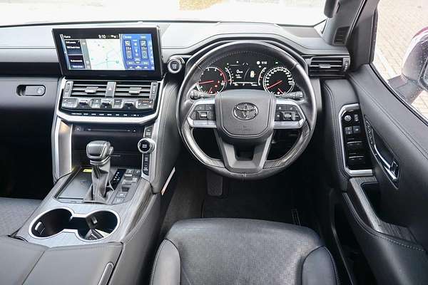 2022 Toyota Landcruiser Sahara ZX FJA300R