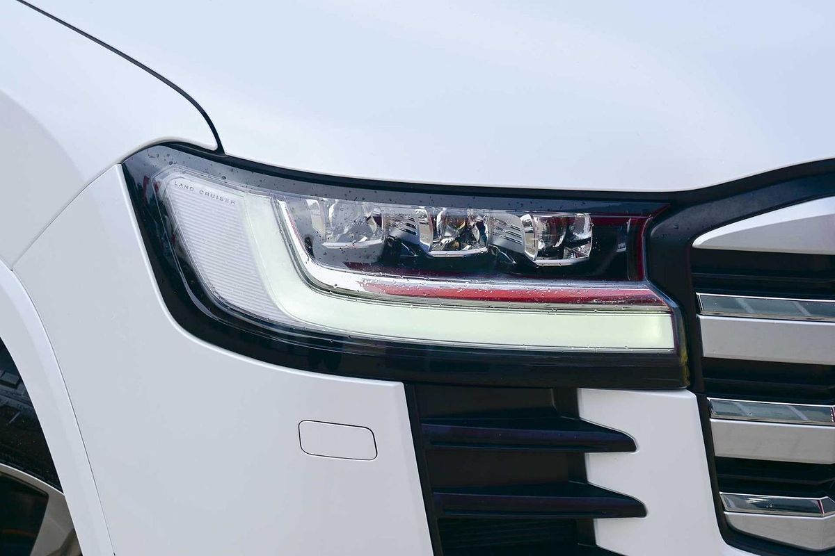 2022 Toyota Landcruiser Sahara ZX FJA300R