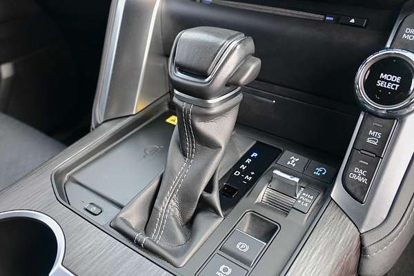 2022 Toyota Landcruiser Sahara ZX FJA300R