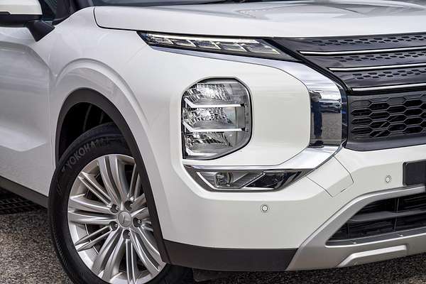 2022 Mitsubishi Outlander LS ZM