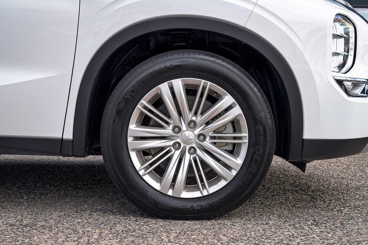 2022 Mitsubishi Outlander LS ZM