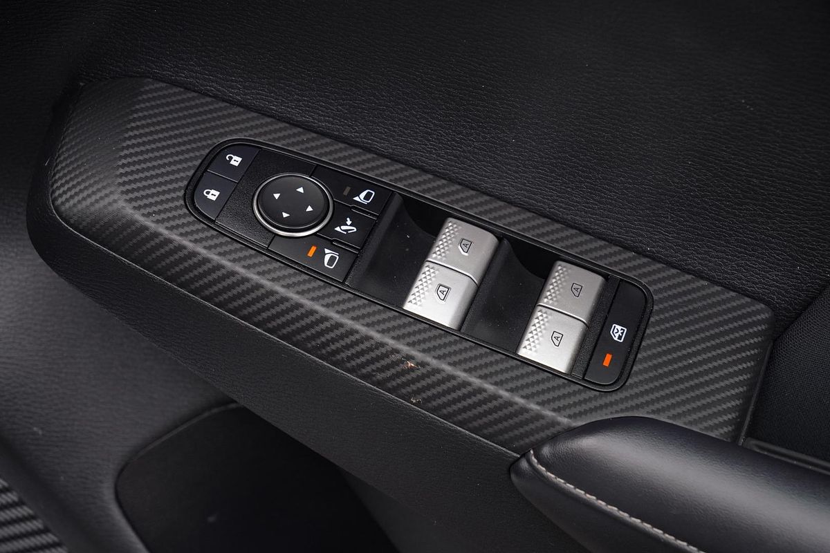 2022 Mitsubishi Outlander LS ZM