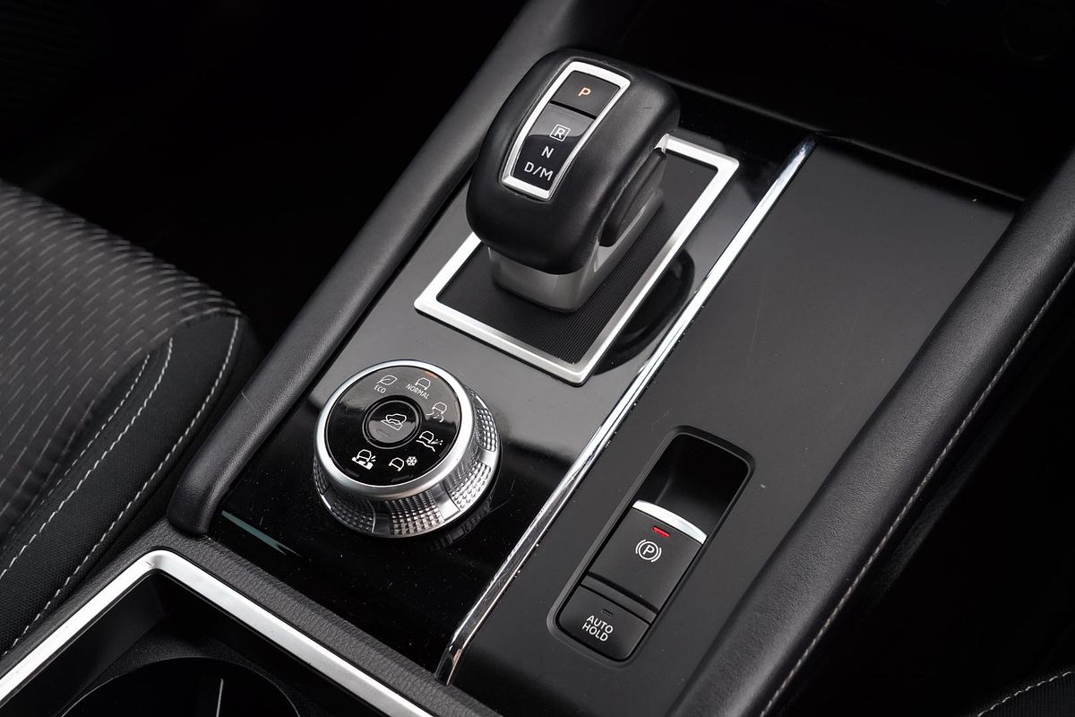 2022 Mitsubishi Outlander LS ZM