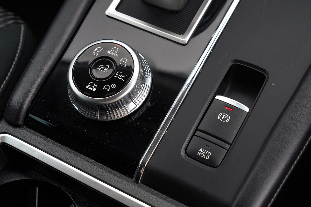 2022 Mitsubishi Outlander LS ZM