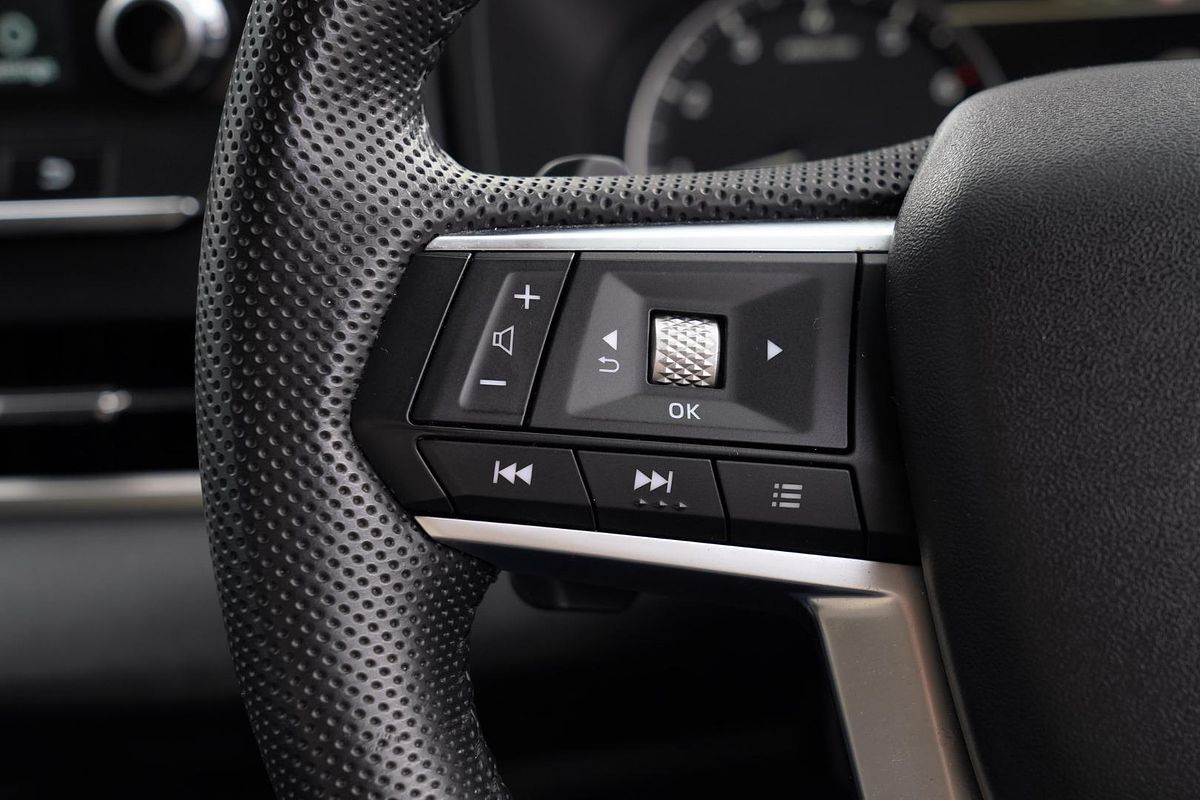 2022 Mitsubishi Outlander LS ZM
