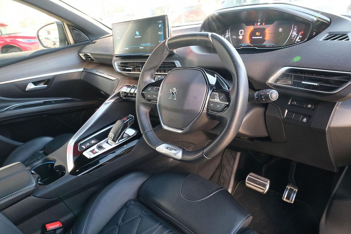 2021 Peugeot 5008 GT P87