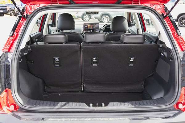 2025 Mahindra XUV3XO AX7L