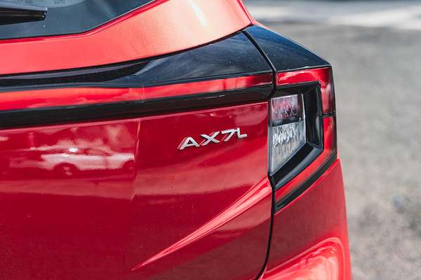 2025 Mahindra XUV3XO AX7L