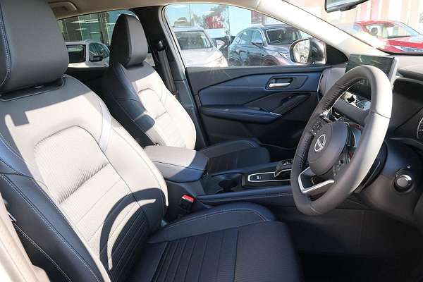 2023 Nissan QASHQAI ST-L J12