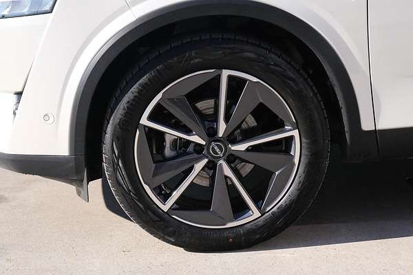 2023 Nissan QASHQAI Ti J12