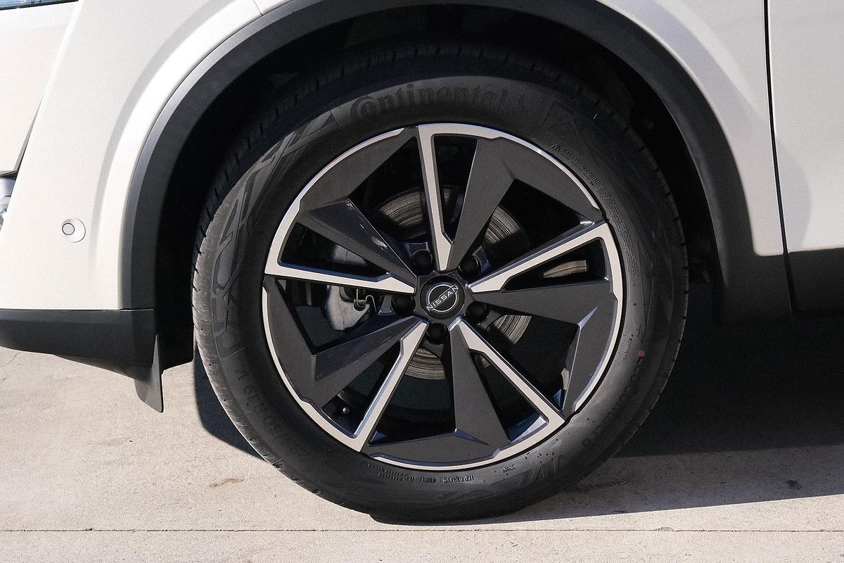 2023 Nissan QASHQAI Ti J12