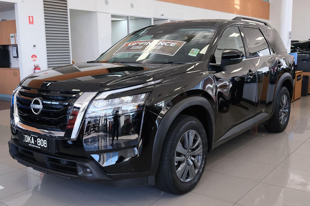 2024 Nissan Pathfinder ST-L R53