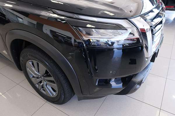 2024 Nissan Pathfinder ST-L R53