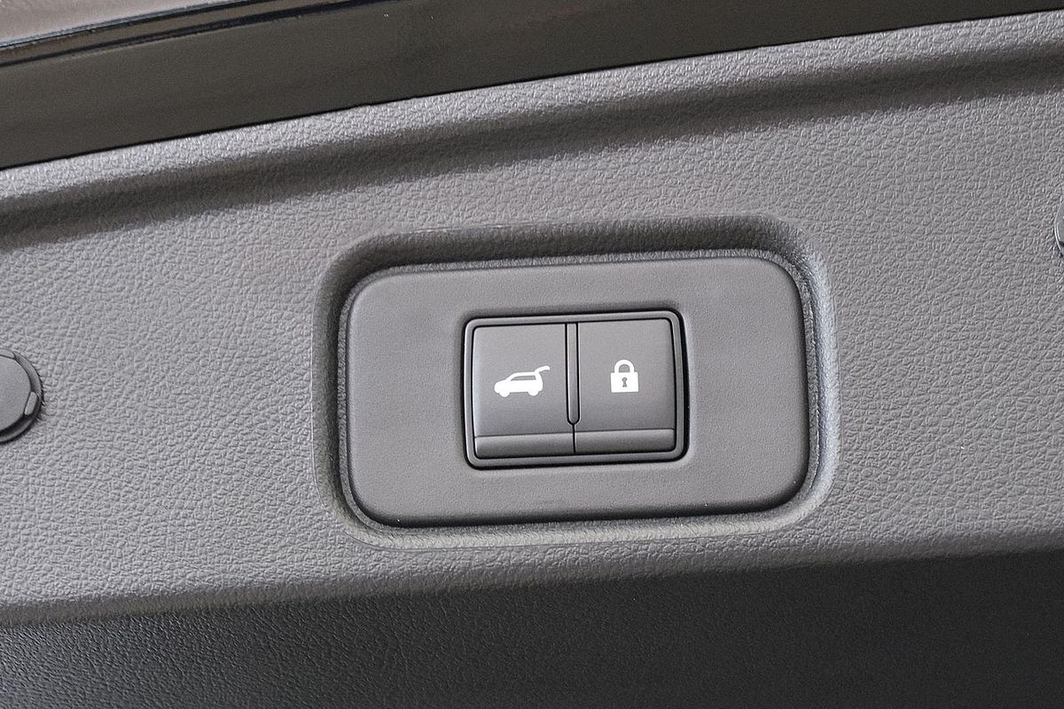 2024 Nissan Pathfinder ST-L R53