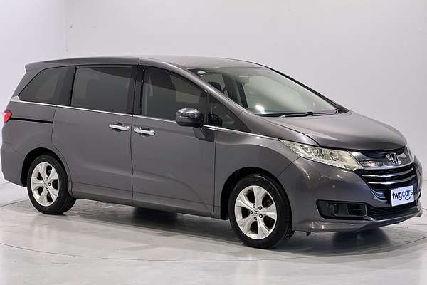 2015 Honda Odyssey VTi-L 5th Gen