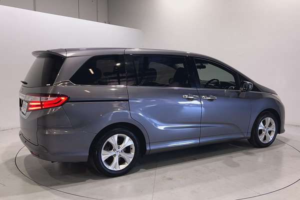2015 Honda Odyssey VTi-L 5th Gen