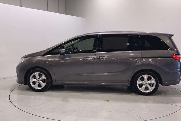 2015 Honda Odyssey VTi-L 5th Gen
