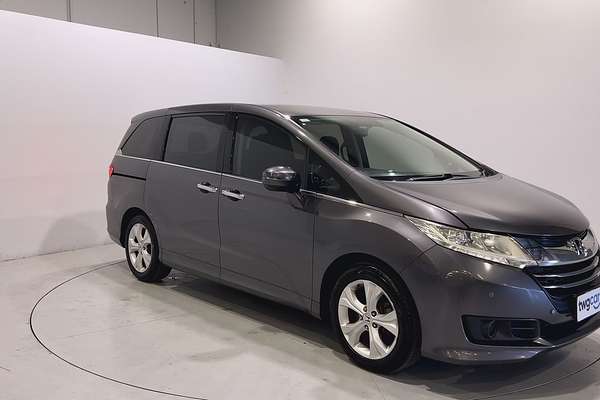 2015 Honda Odyssey VTi-L 5th Gen