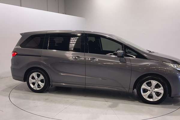 2015 Honda Odyssey VTi-L 5th Gen