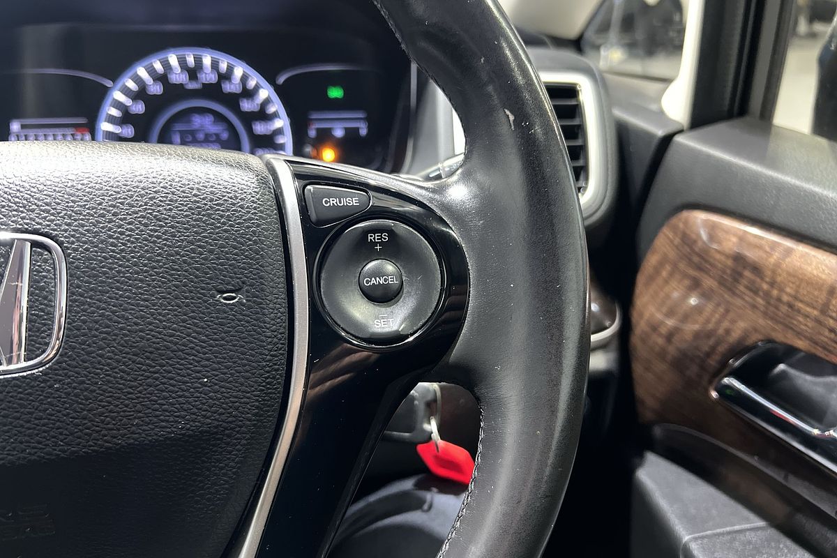 2015 Honda Odyssey VTi-L 5th Gen