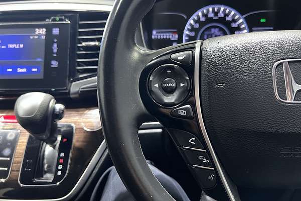 2015 Honda Odyssey VTi-L 5th Gen