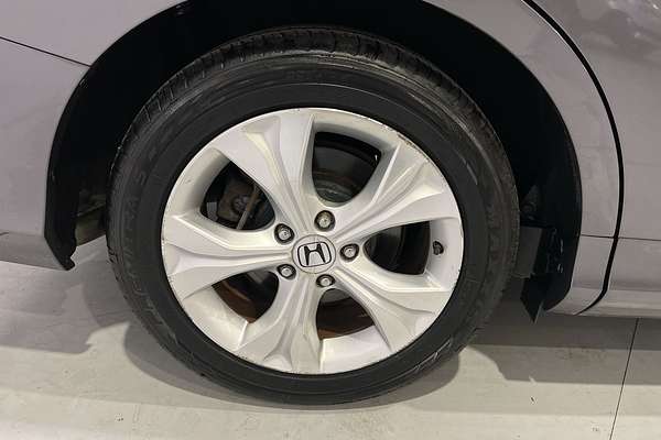 2015 Honda Odyssey VTi-L 5th Gen