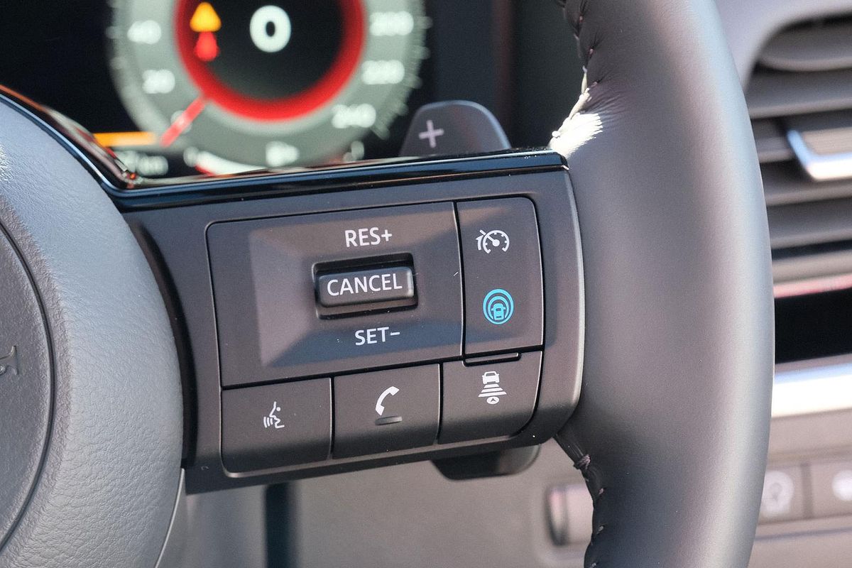 2023 Nissan QASHQAI Ti J12