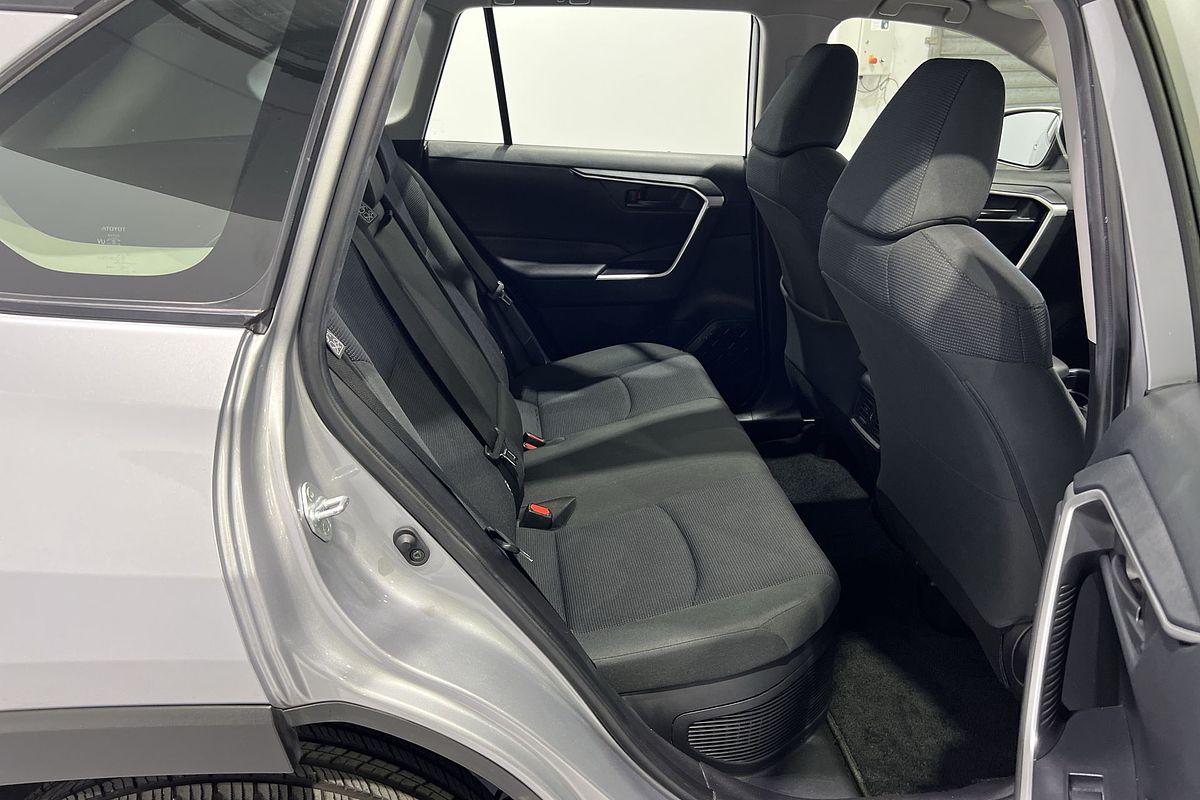 2019 Toyota RAV4 GX AXAH52R