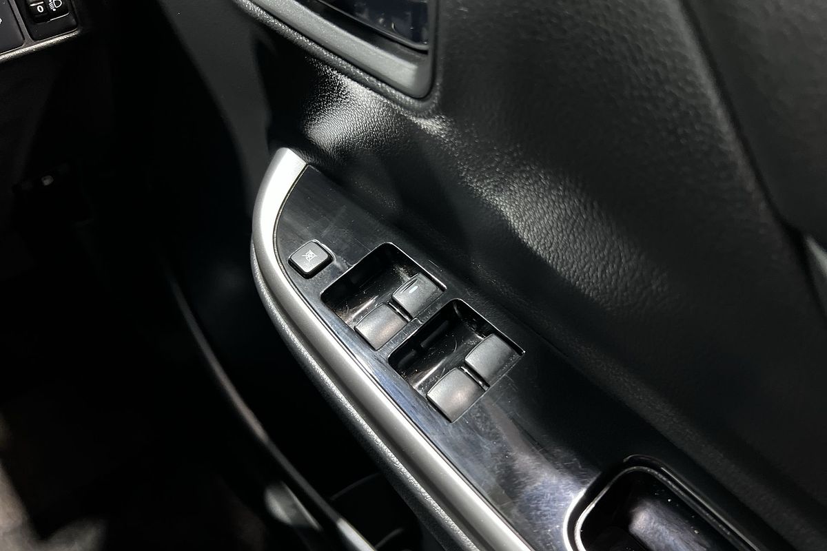 2019 Mitsubishi Triton GLS Premium MR 4X4