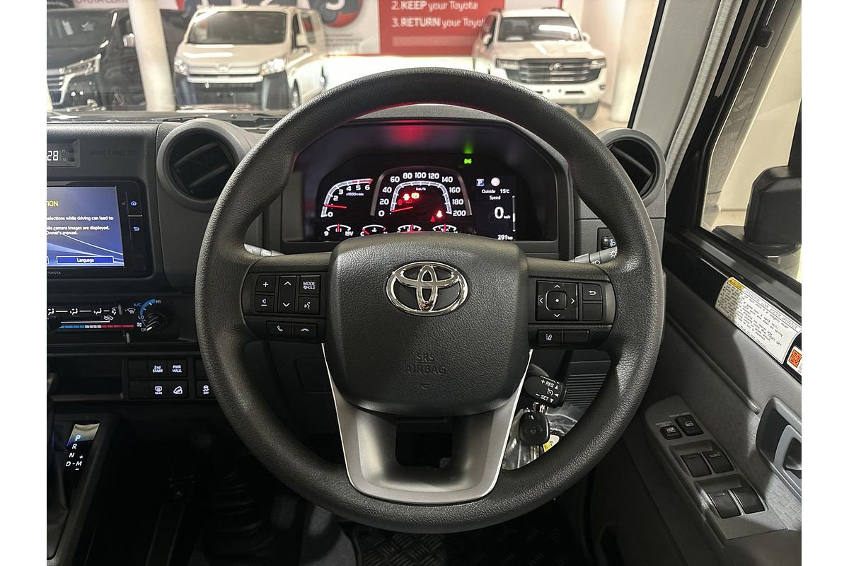 2025 Toyota Landcruiser GXL GDJL76R