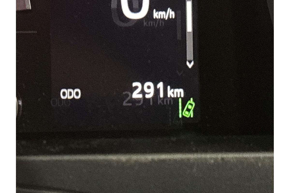 2025 Toyota Landcruiser GXL GDJL76R