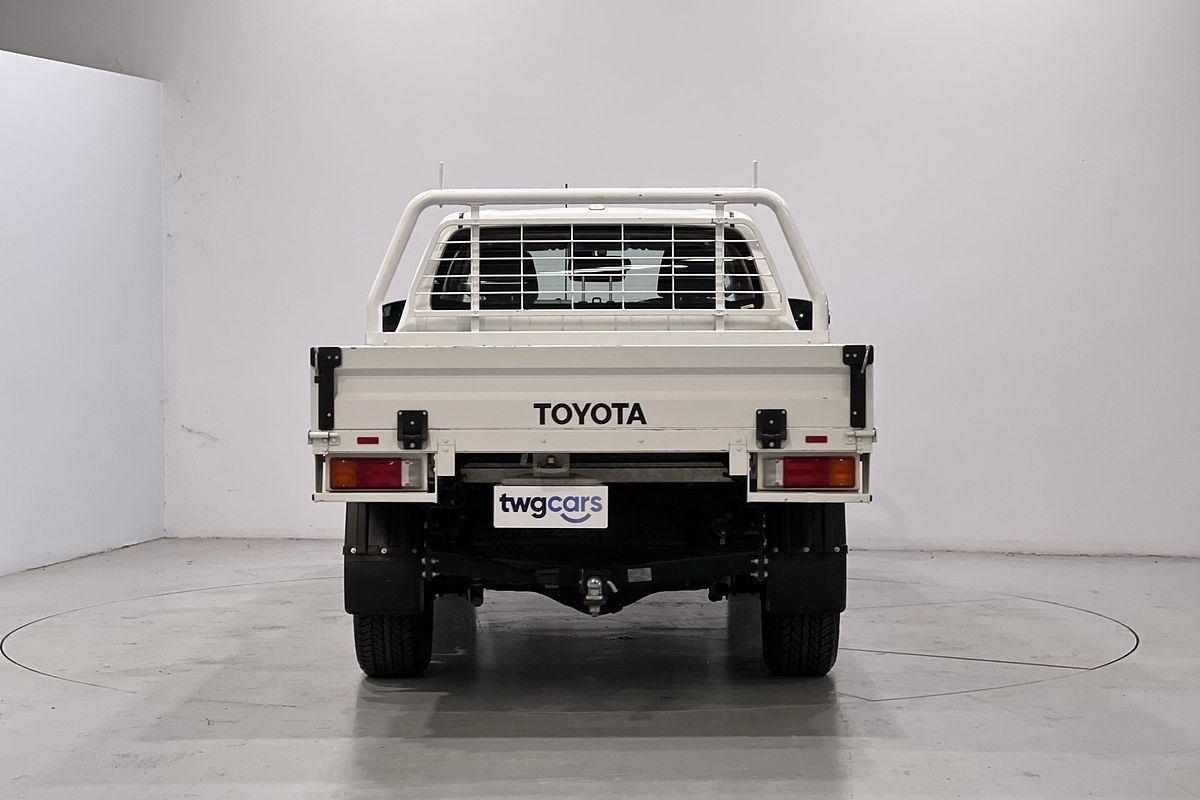 2023 Toyota Hilux SR GUN126R 4X4