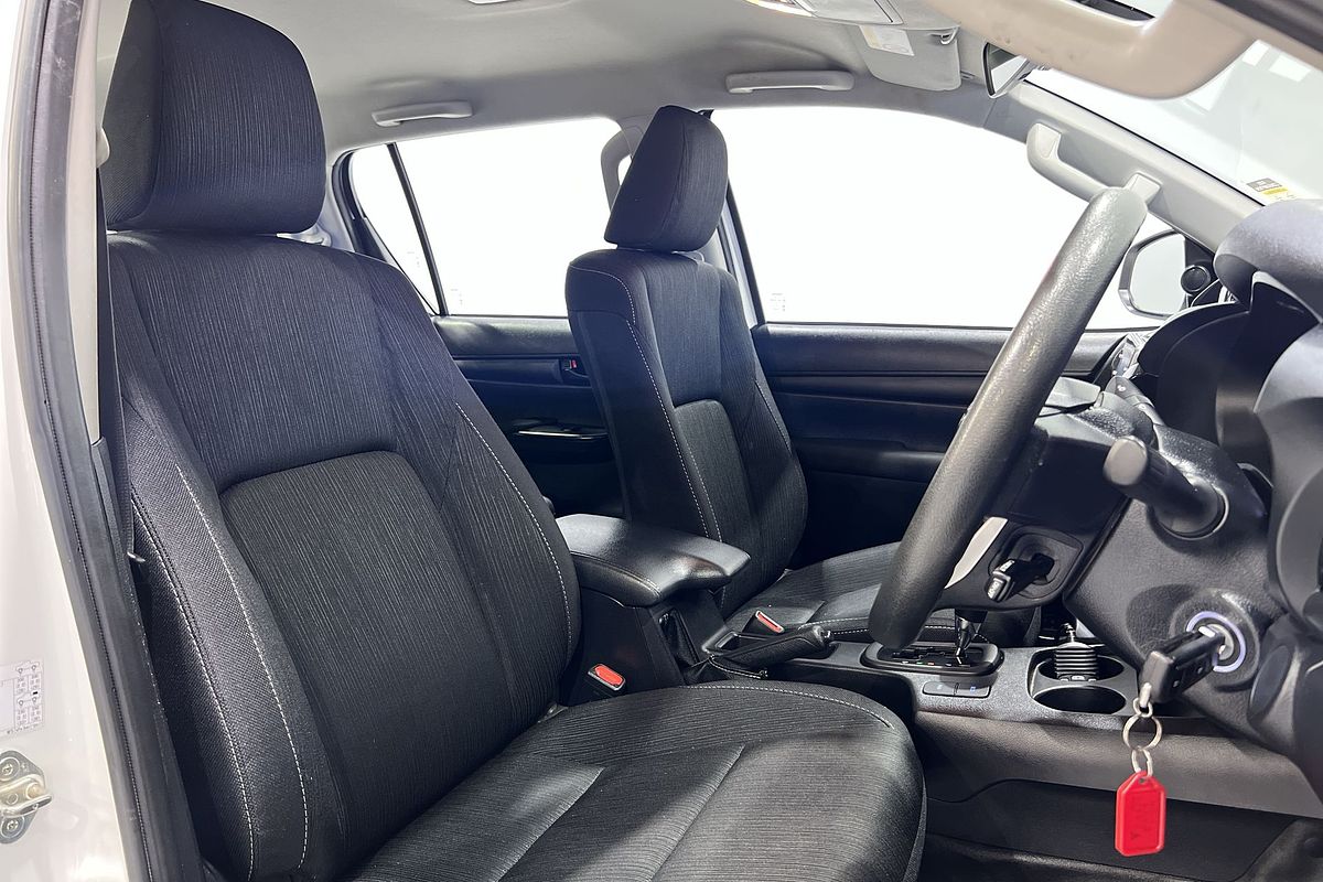 2023 Toyota Hilux SR GUN126R 4X4