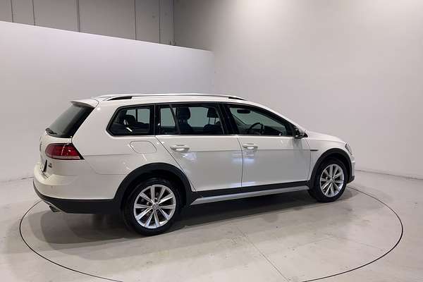 2017 Volkswagen Golf Alltrack 132TSI 7.5