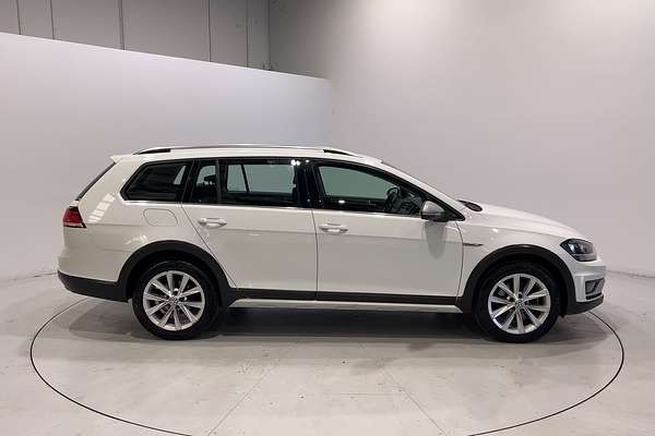 2017 Volkswagen Golf Alltrack 132TSI 7.5