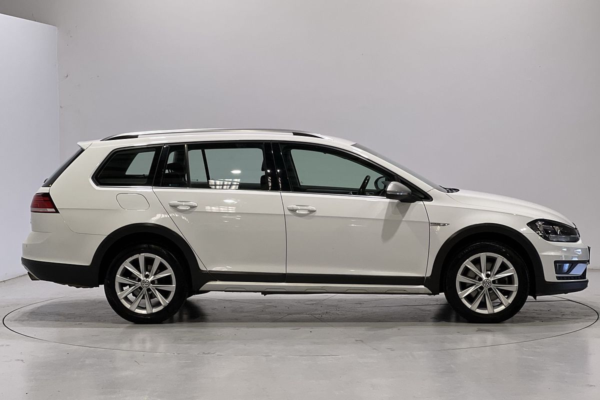 2017 Volkswagen Golf Alltrack 132TSI 7.5