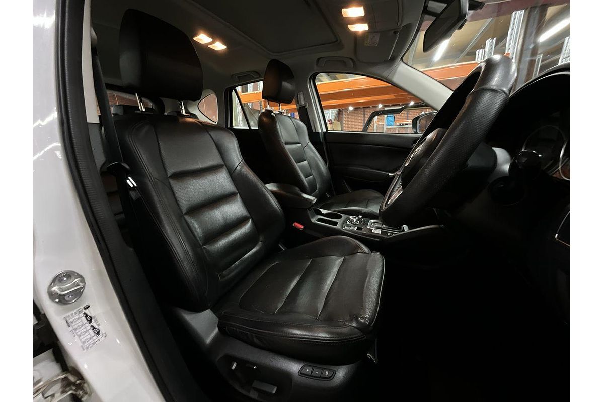 2015 Mazda CX-5 Grand Touring KE Series 2