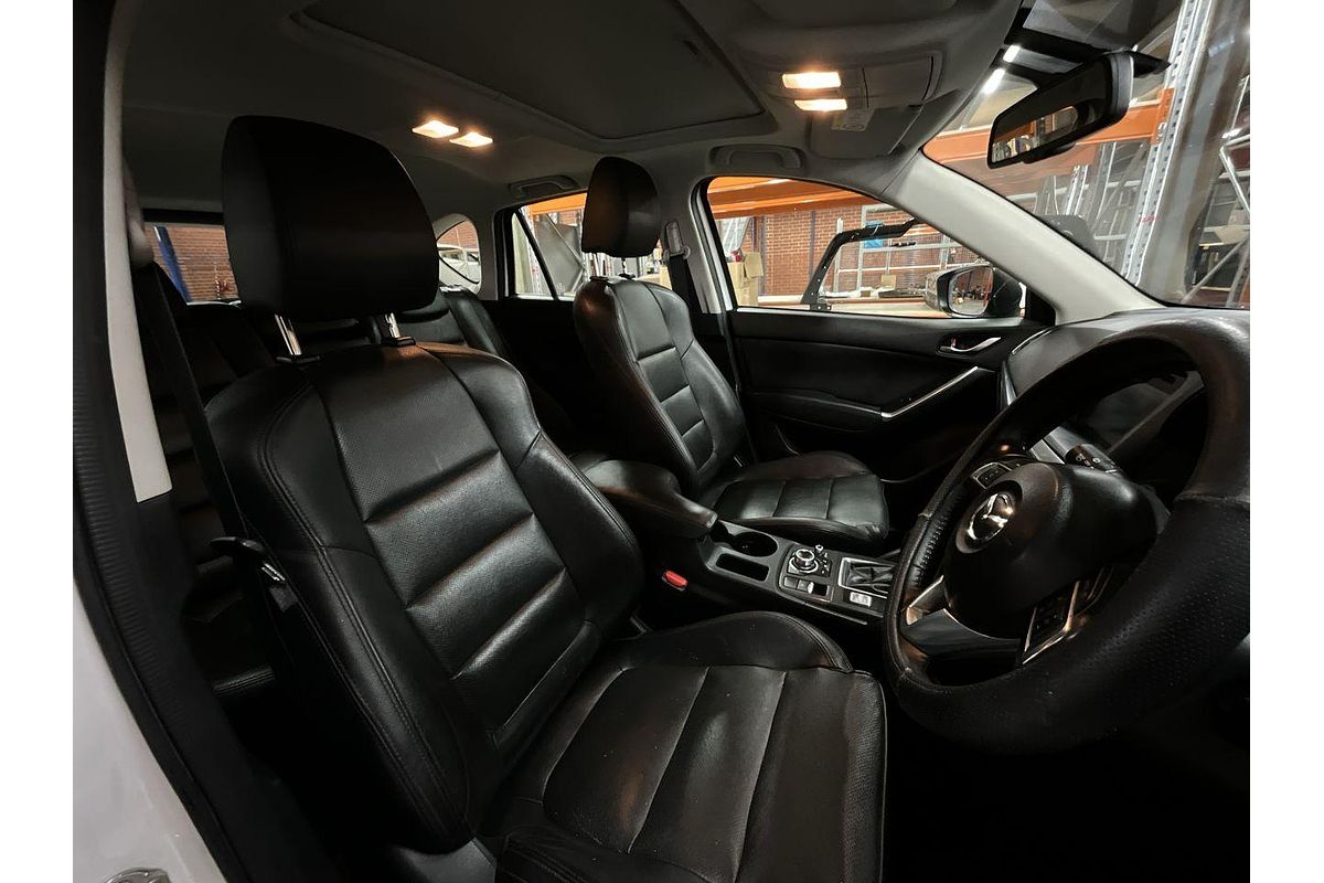 2015 Mazda CX-5 Grand Touring KE Series 2