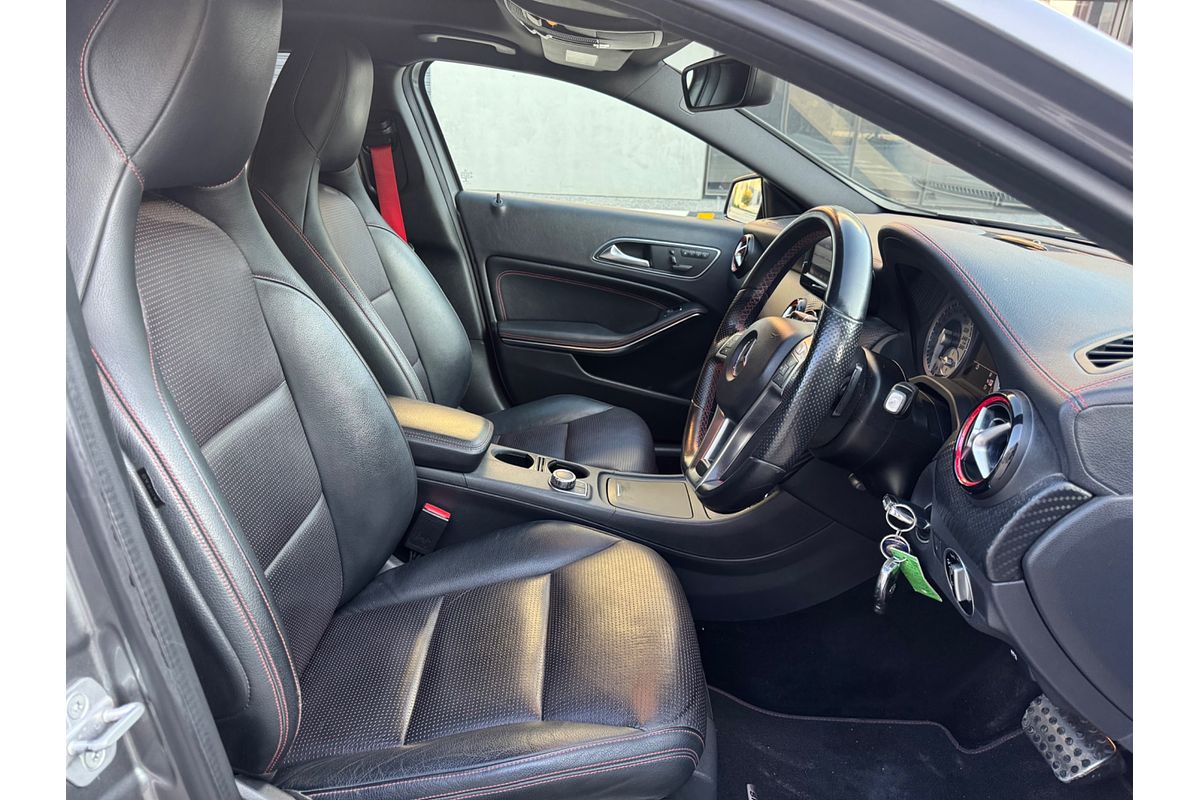 2013 Mercedes-Benz A-Class A250 Sport W176