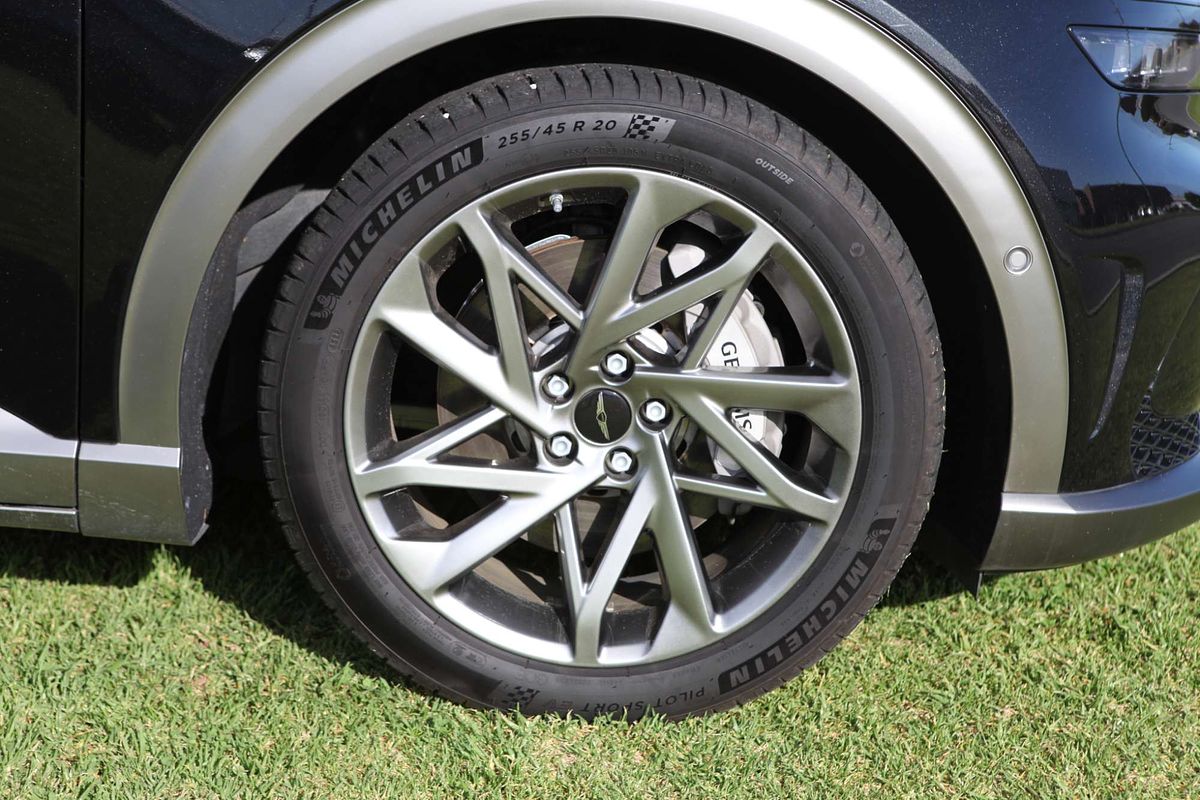 2023 Genesis GV60 AWD JW.V2