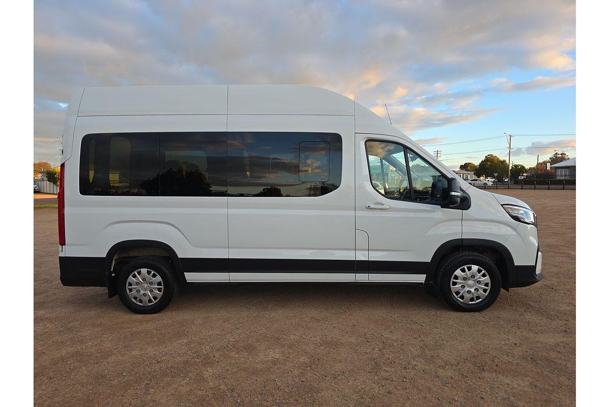 2022 LDV Deliver 9 LWB
