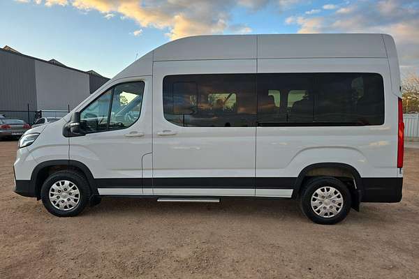 2022 LDV Deliver 9 LWB