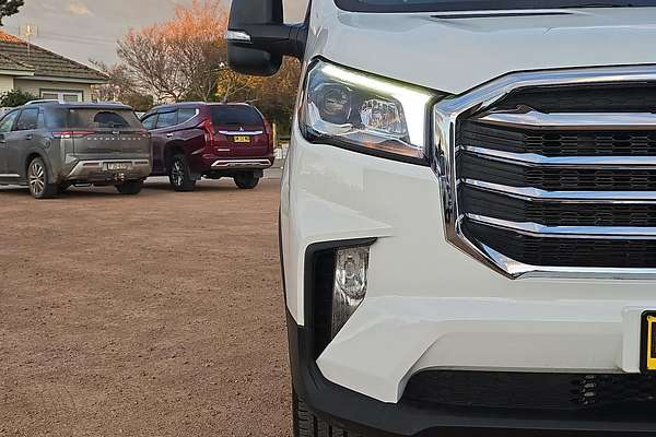 2022 LDV Deliver 9 LWB